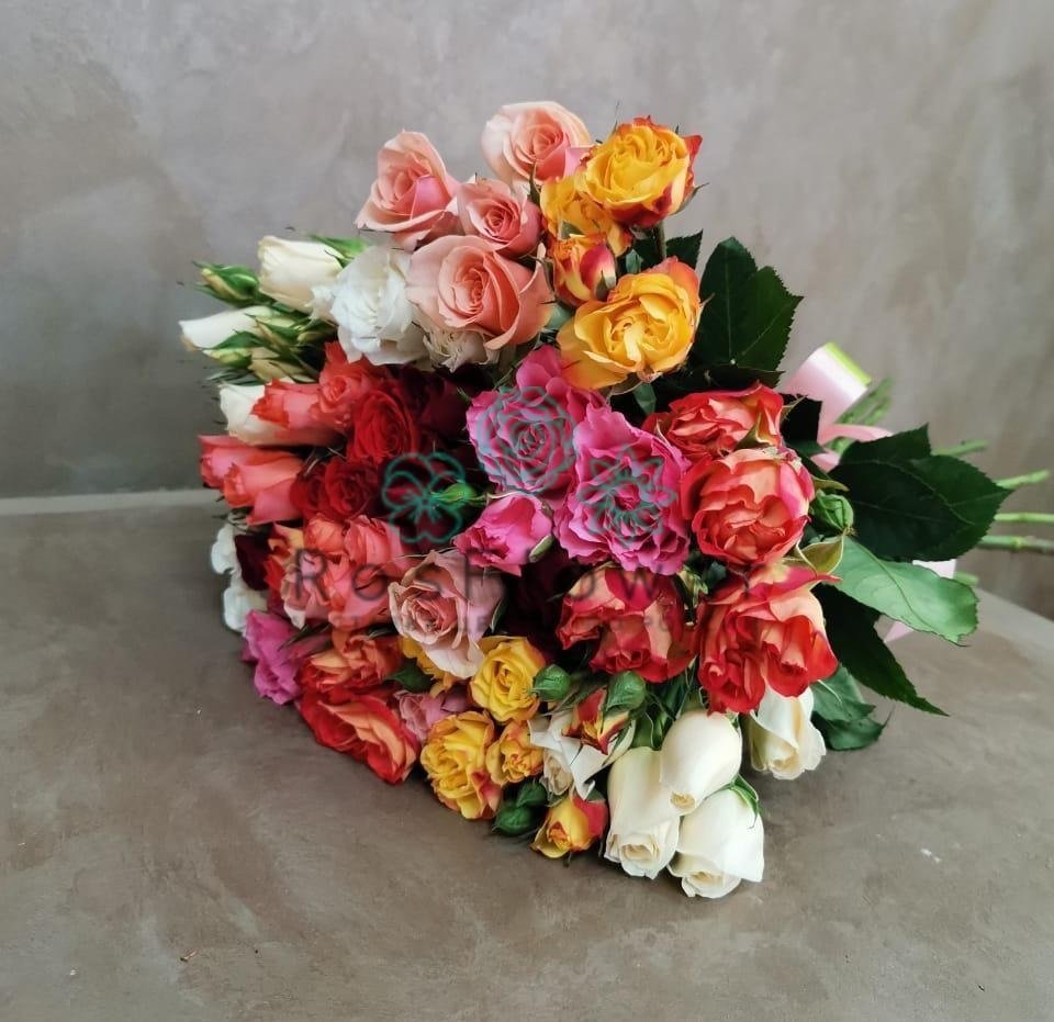 Букет цветов из: Розы в Медвежьегорске