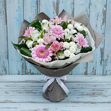 Букет цветов из:  Герберы, Альстромерии и Хризантемы в Медвежьегорске