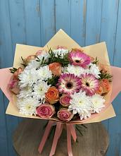 Букет цветов из:  Розы, Герберы и Хризантемы #REPLACE_PRED# Медвежьегорске