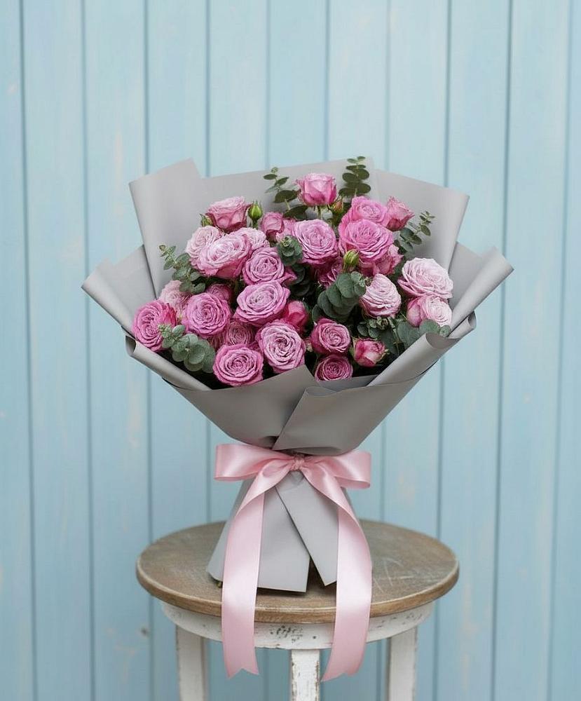 Букет цветов из: Розы в Медвежьегорске