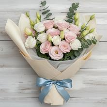 Букет цветов из:  Лизиантусы #REPLACE_PRED# Медвежьегорске