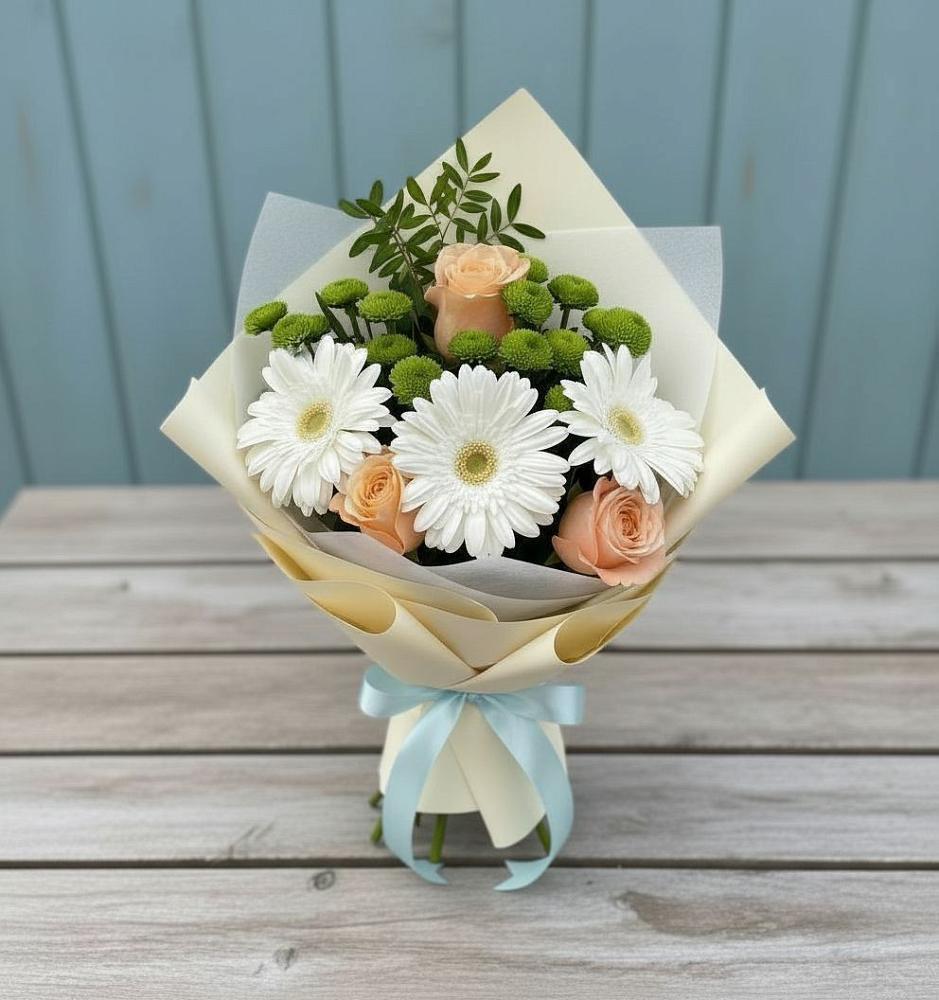 Букет цветов из: Герберы, Розы и Хризантемы в Медвежьегорске
