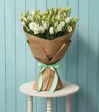Букет цветов из:  Лизиантусы #REPLACE_PRED# Медвежьегорске