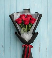 Букет цветов из:  Розы в Медвежьегорске