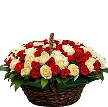 Премиум букет из: Розы в Медвежьегорске