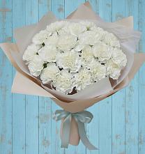 Букет цветов из:  Гвоздики в Медвежьегорске